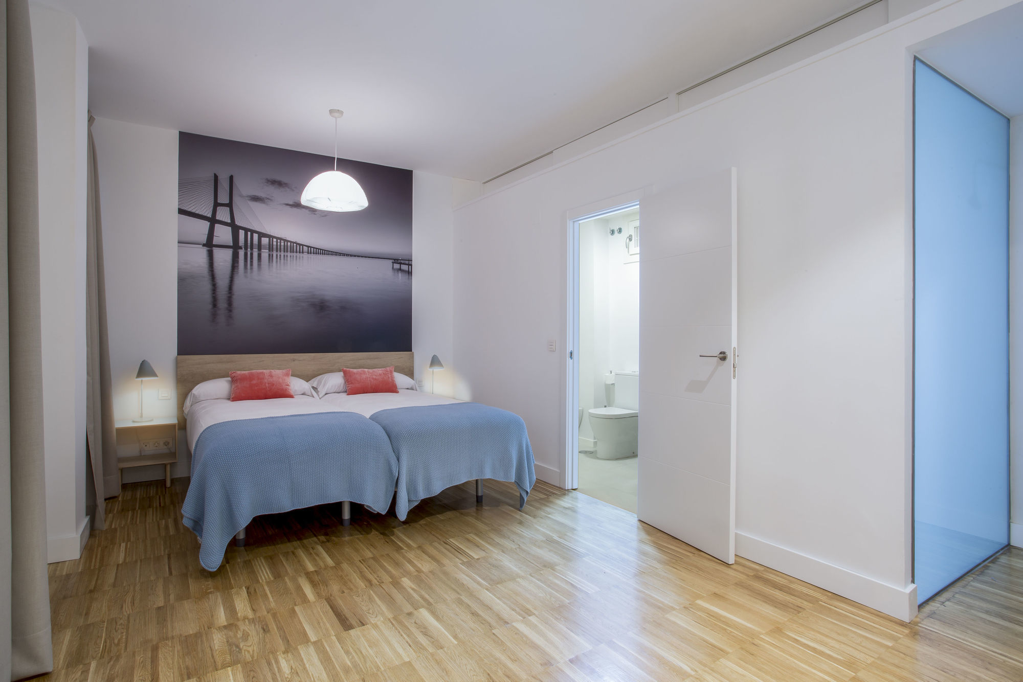 Slow Suites Luchana Madrid Beltér fotó